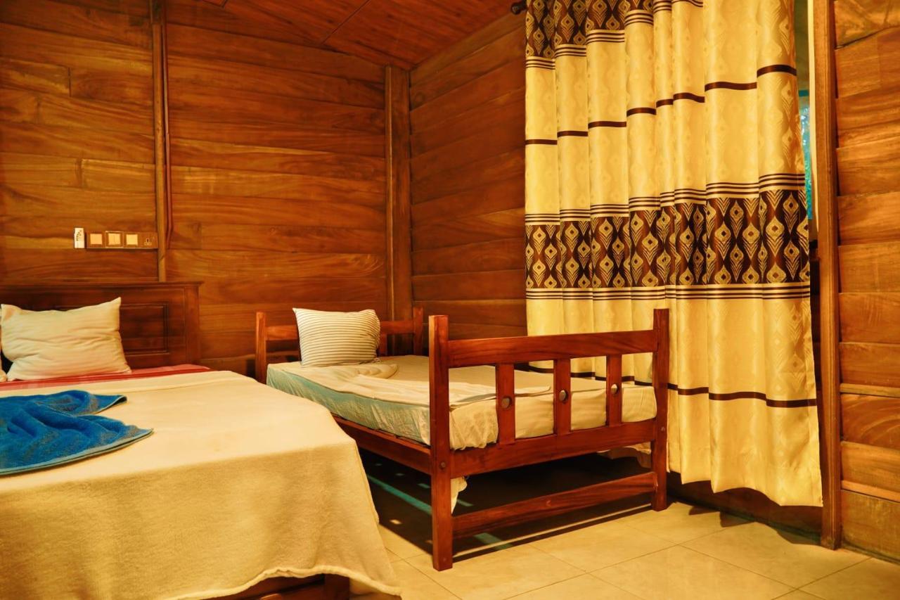 Discovery Resort 拉特纳普勒 外观 照片